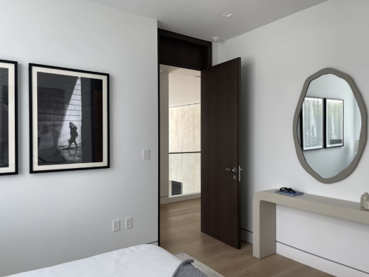 Which Interior Doors Are Best for Bedrooms and Bathrooms